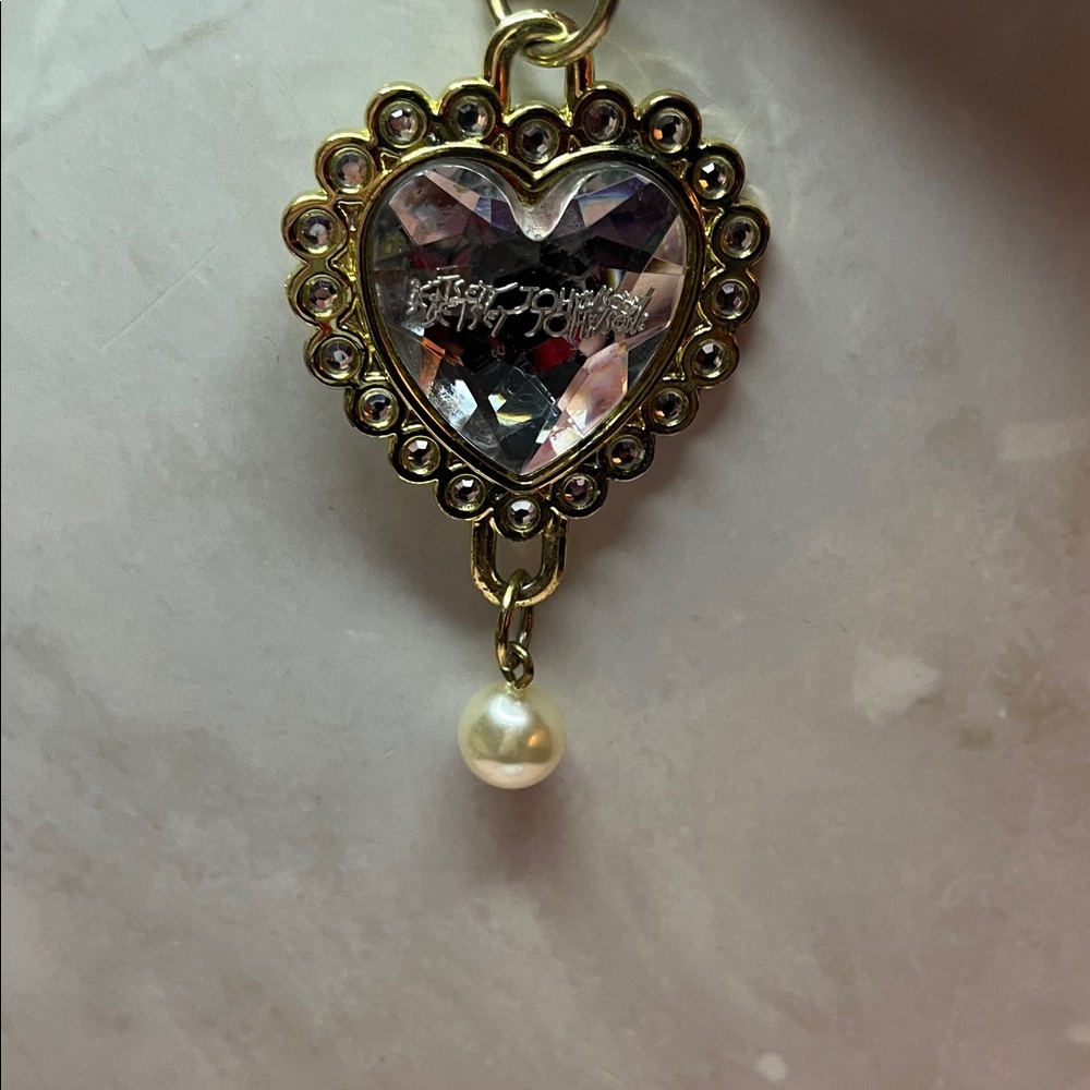 Betsey Johnson Gold Heart Bag Purse Charm with Crystal and Pearl - Picture 3 of 10